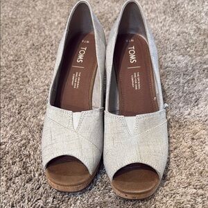 Toms Cream Wedge Peep-Toe Shoes